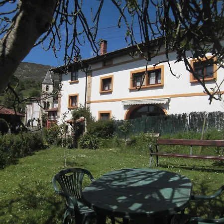 Casona De * Miyares