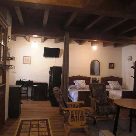Casona De * Miyares