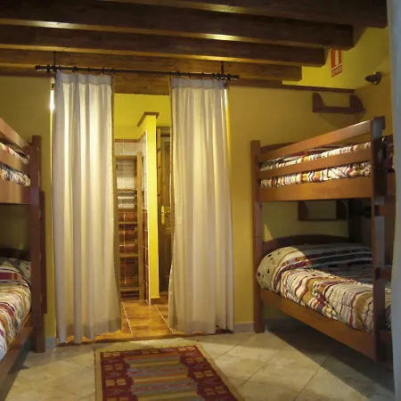 Casona De Miyares
